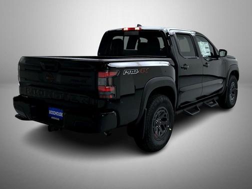 Super Black 2026 Nissan Frontier PRO-4X