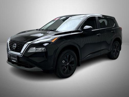 Super Black 2023 Nissan Rogue SV