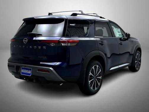 Deep Ocean Blue Pearl 2026 Nissan Pathfinder Platinum