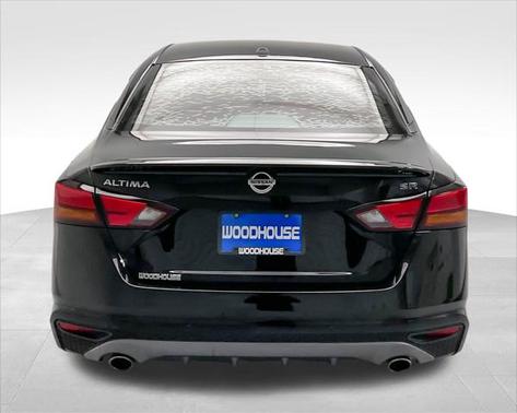2020 Nissan Altima SR FWD