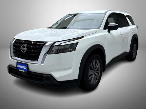 2025 Nissan Pathfinder S 4WD