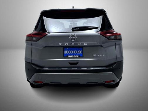 Gun Metallic 2023 Nissan Rogue SL