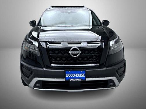 2025 Nissan Pathfinder Rock Creek 4WD