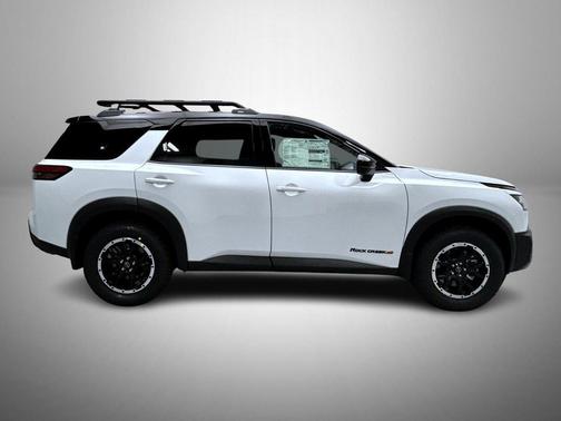 2025 Nissan Pathfinder Rock Creek 4WD