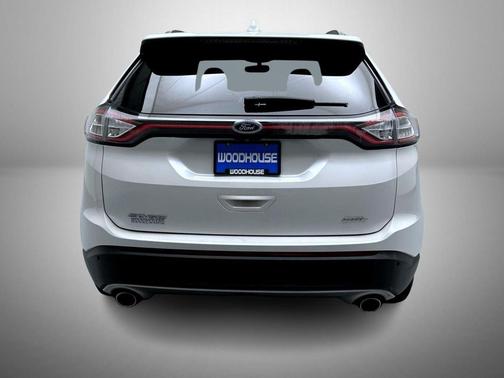 White Platinum Clearcoat Metallic 2015 Ford Edge SEL