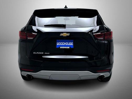 Black 2025 Chevrolet Blazer 2LT