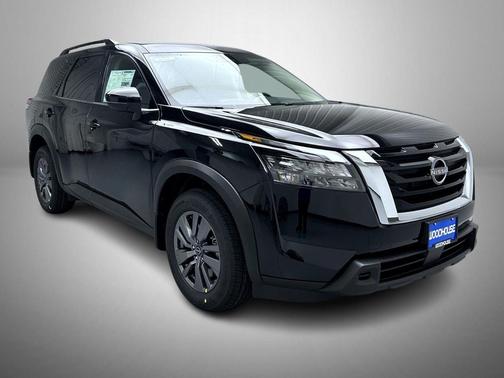 2025 Nissan Pathfinder SV 4WD