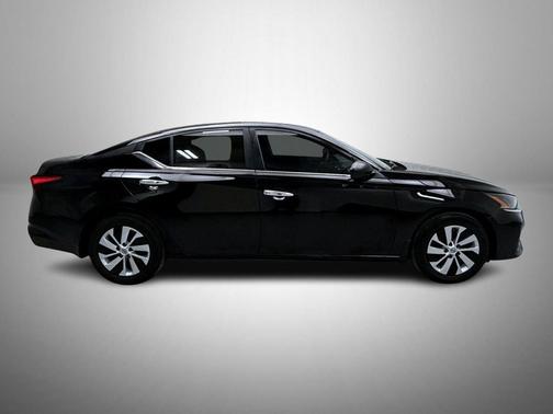 2024 Nissan Altima S FWD