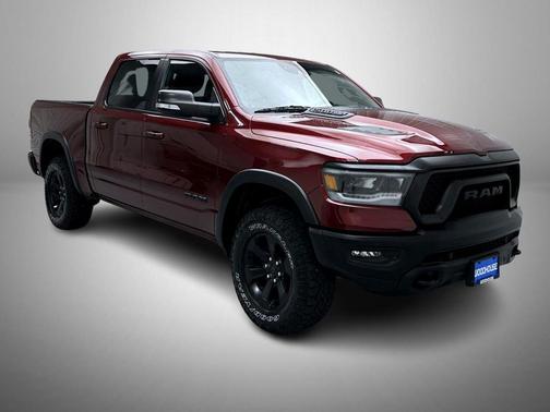 Delmonico Red Pearlcoat 2022 RAM 1500 Rebel