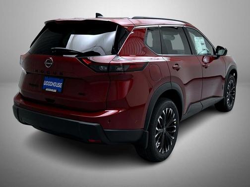 Scarlet Ember Tintcoat 2026 Nissan Rogue Dark Armor