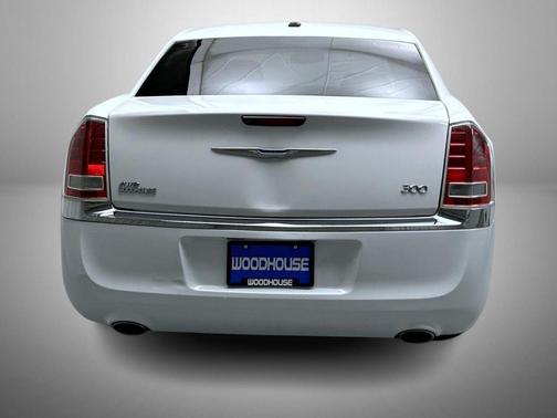 Bright White Clearcoat 2014 Chrysler 300 S