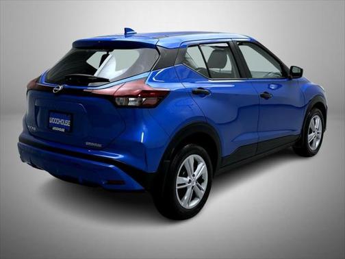 2024 Nissan Kicks S
