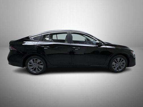 Super Black 2026 Nissan Sentra SL