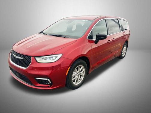 2025 Chrysler Pacifica L