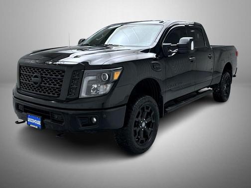 2019 Nissan Titan XD SV