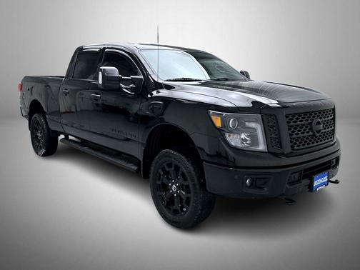 2019 Nissan Titan XD SV