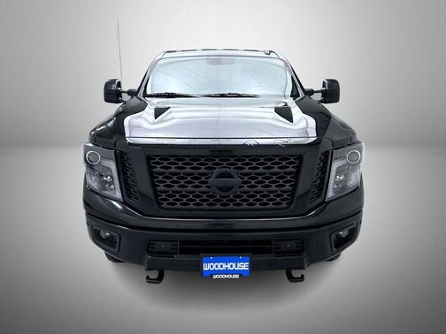 2019 Nissan Titan XD SV