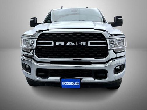 2023 RAM 2500 Big Horn Crew Cab 4x4 8' Box