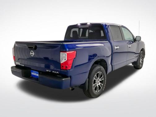 Deep Blue Pearl Metallic 2021 Nissan Titan SV
