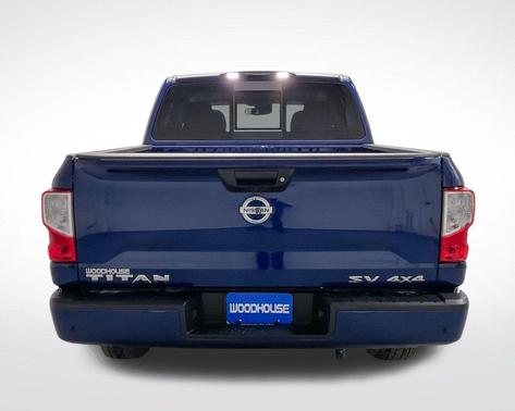 Deep Blue Pearl Metallic 2021 Nissan Titan SV
