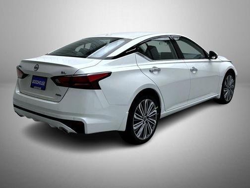 2025 Nissan Altima 2.5 SL