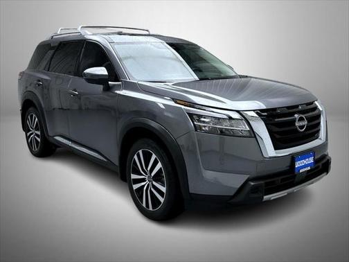 2023 Nissan Pathfinder Platinum 4WD