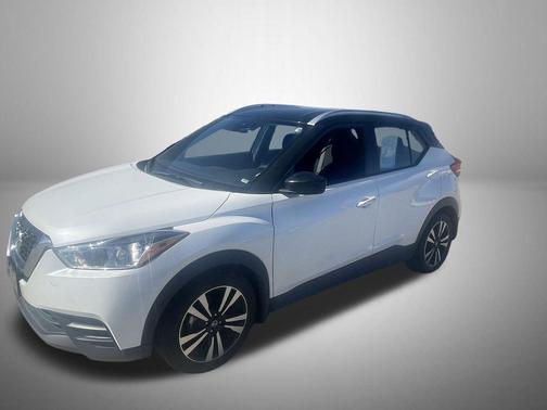 2020 Nissan Kicks SV