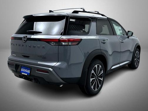 Boulder Gray/Super Black 2026 Nissan Pathfinder Platinum