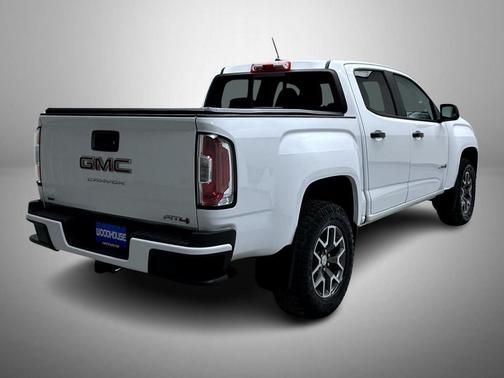 2022 GMC Canyon AT4