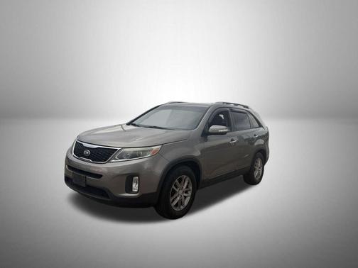 Titanium Silver 2015 Kia Sorento LX