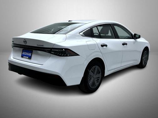 Fresh Powder 2026 Nissan Sentra S