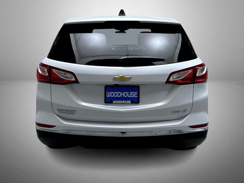 Iridescent Pearl Tricoat 2018 Chevrolet Equinox LT