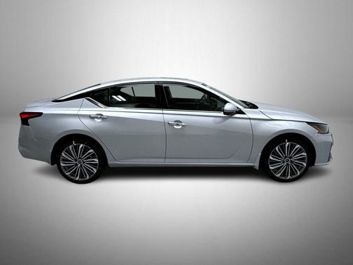 2025 Nissan Altima 2.5 SL