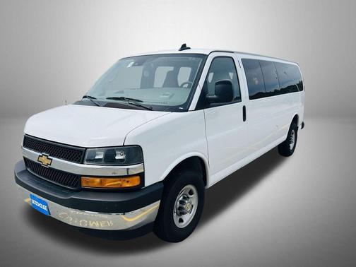 Summit White 2024 Chevrolet Express 3500 RWD 3500 Extended Wheelbase LT