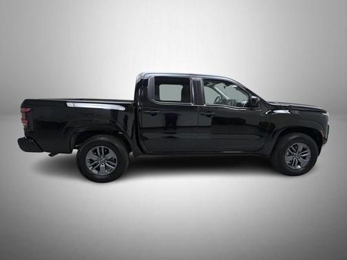 Super Black 2025 Nissan Frontier SV