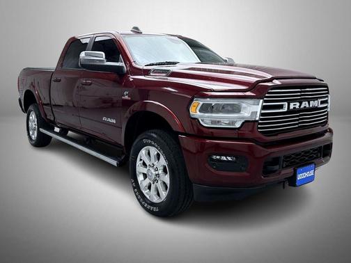 2022 RAM 2500 Laramie Crew Cab 4x4 6'4' Box