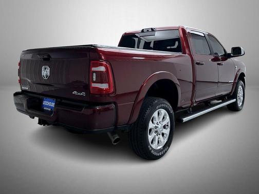 2022 RAM 2500 Laramie Crew Cab 4x4 6'4' Box