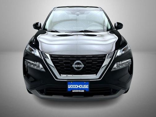 Super Black 2023 Nissan Rogue SV