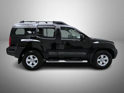 2011 Nissan Xterra S