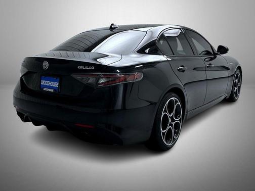 2024 Alfa Romeo Giulia Veloce AWD