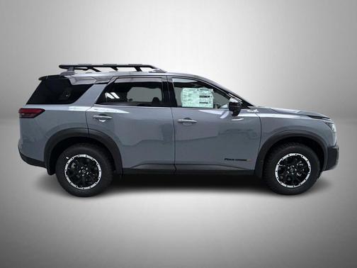 2025 Nissan Pathfinder Rock Creek 4WD