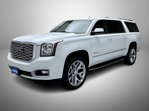 Onyx Black 2019 GMC Yukon XL Denali
