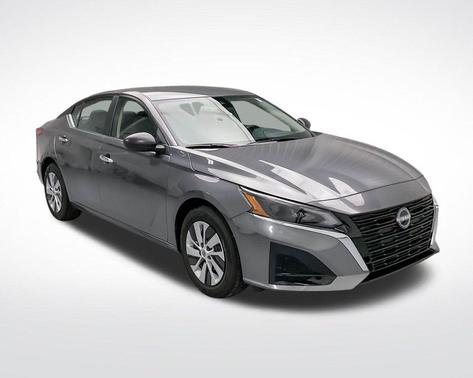 2025 Nissan Altima S FWD