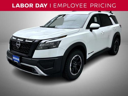 2025 Nissan Pathfinder Rock Creek 4WD