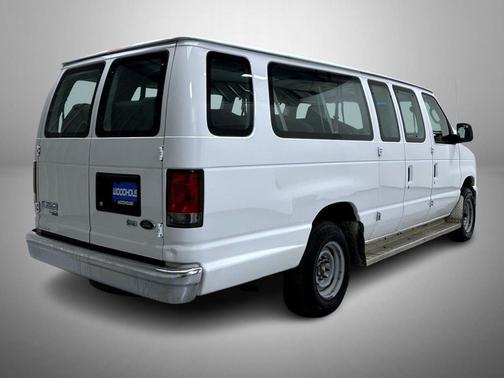 2014 Ford E350 Super Duty XLT