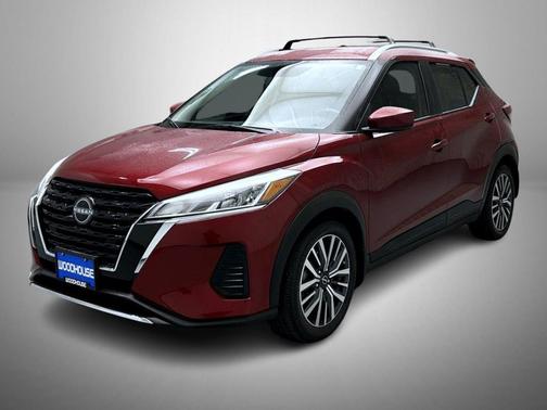 2022 Nissan Kicks SV