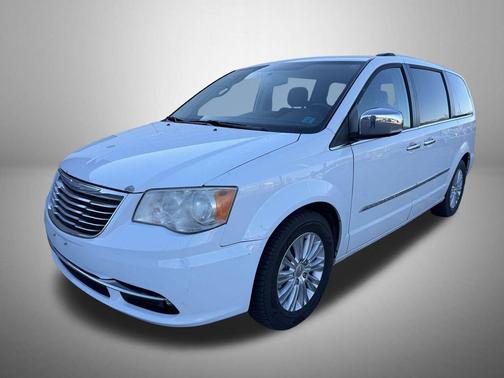 2016 Chrysler Town & Country Limited