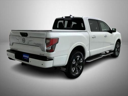 2023 Nissan Titan Platinum Reserve