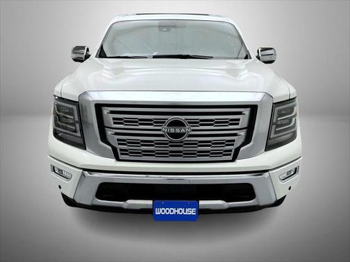 2023 Nissan Titan Platinum Reserve