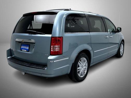 2008 Chrysler Town & Country Limited